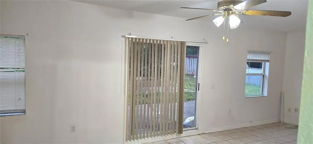 2729 Sweet Springs Street Deltona FL 32738