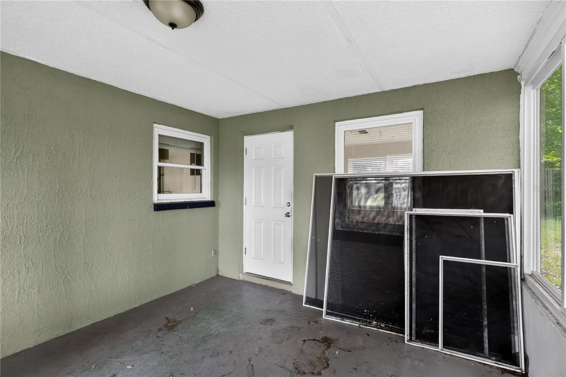 7036 Ashwood Drive Port Richey FL 34668