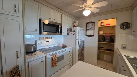 5406 Bali Court Bradenton FL 34207