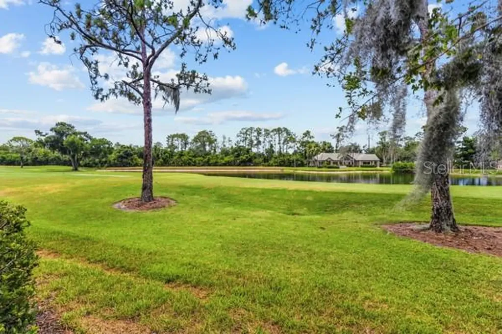 8710 54th Avenue E Bradenton FL 34211