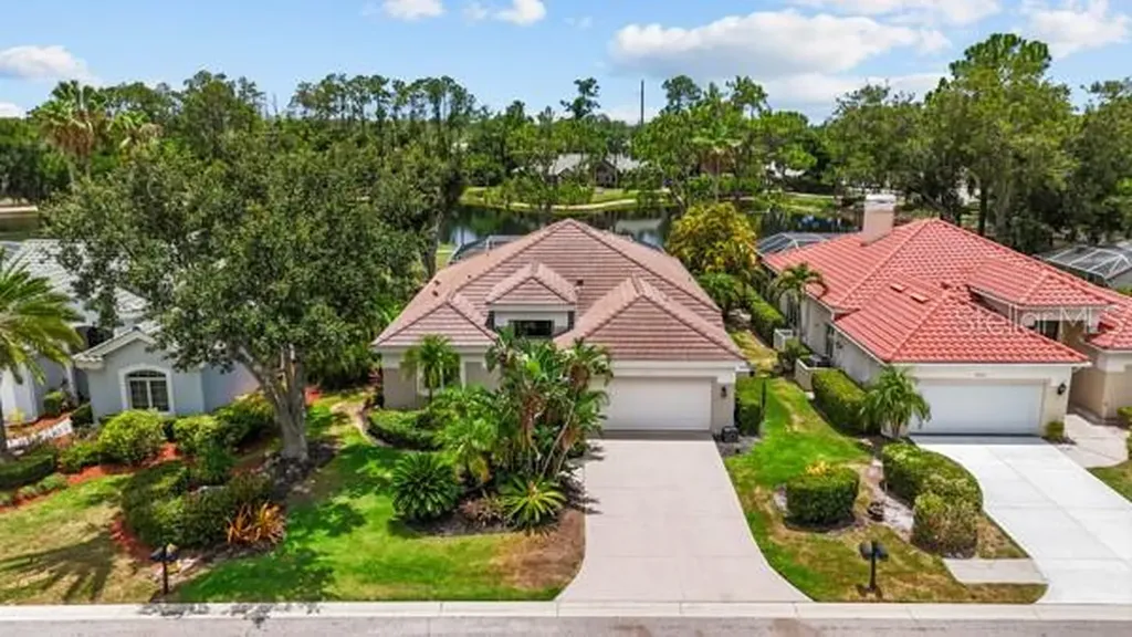 8710 54th Avenue E Bradenton FL 34211