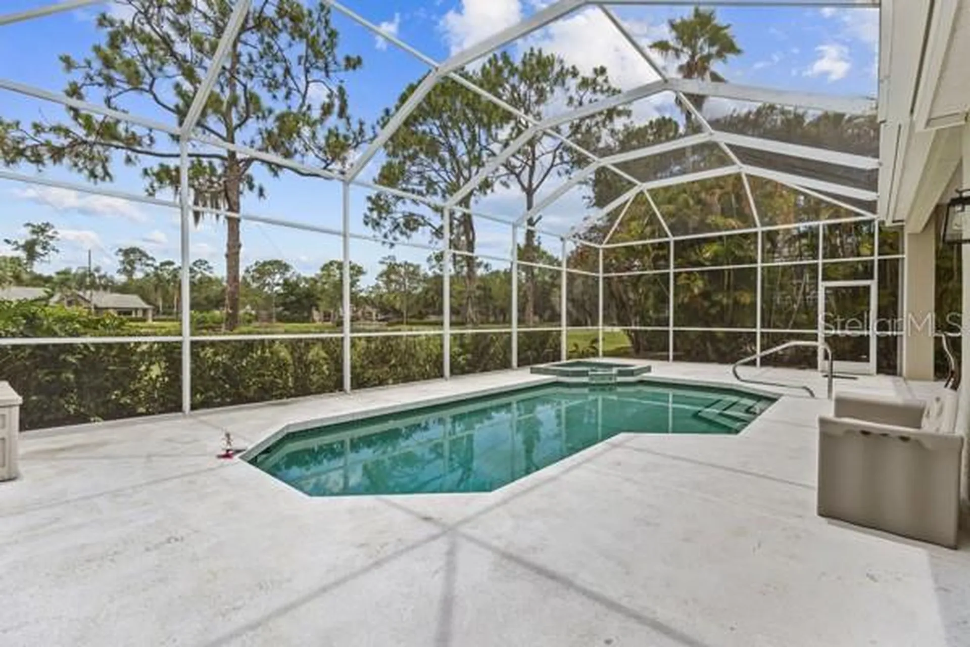 8710 54th Avenue E Bradenton FL 34211