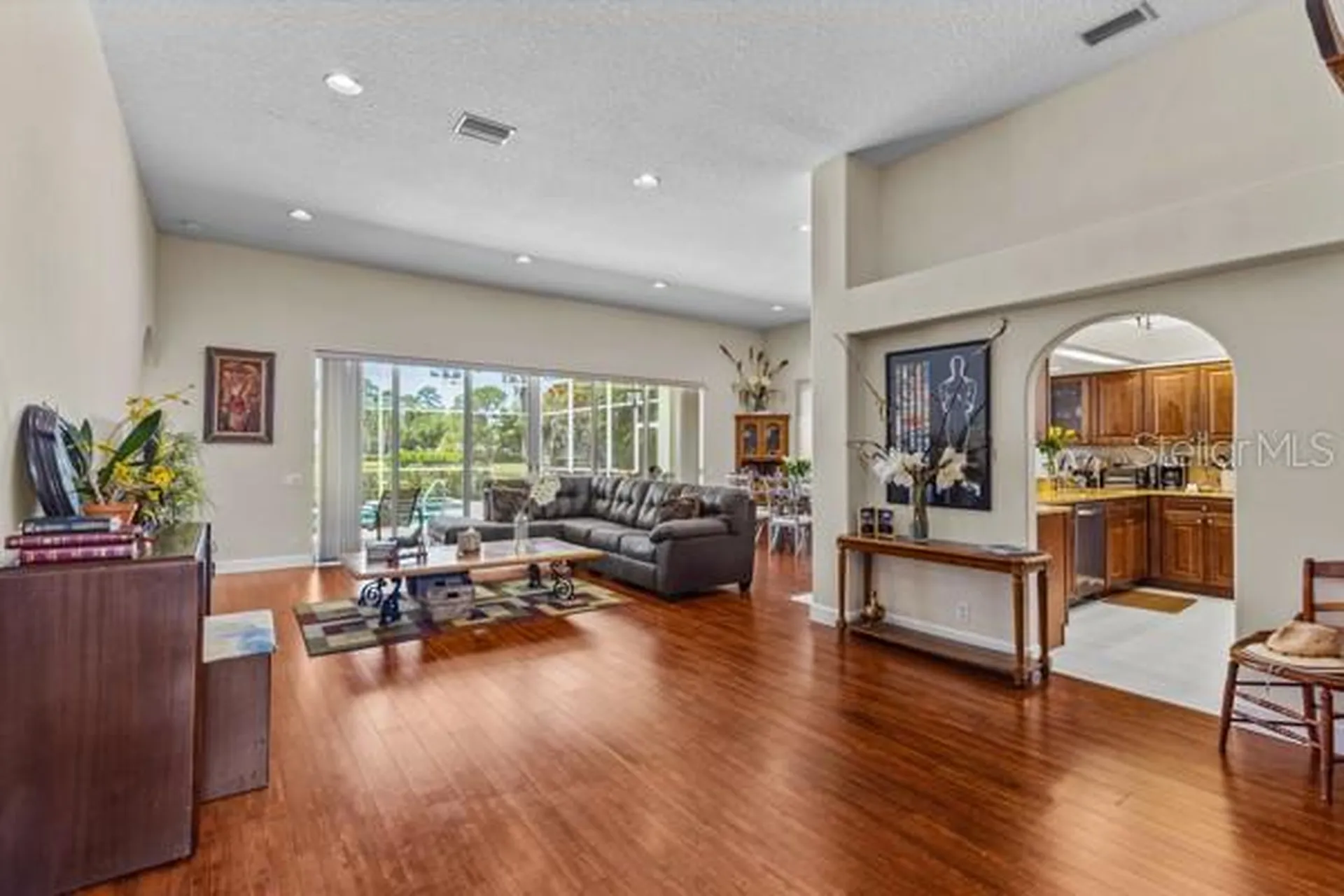 8710 54th Avenue E Bradenton FL 34211