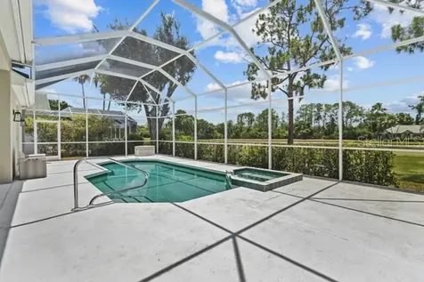 8710 54th Avenue E Bradenton FL 34211