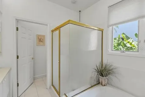 8710 54th Avenue E Bradenton FL 34211