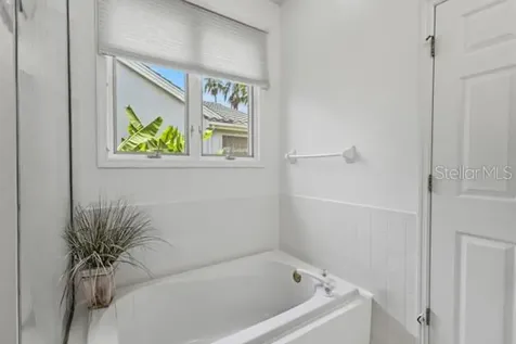 8710 54th Avenue E Bradenton FL 34211