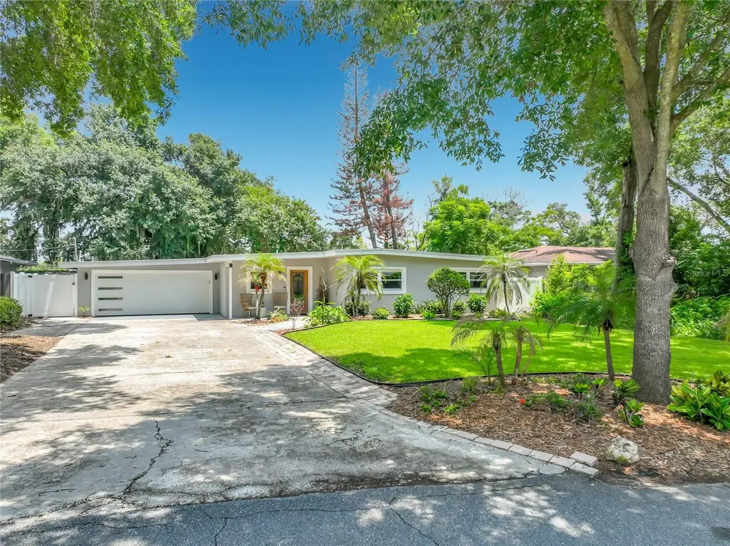 216 Blossom Lane Winter Park FL 32789