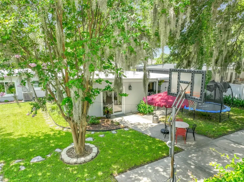 216 Blossom Lane Winter Park FL 32789