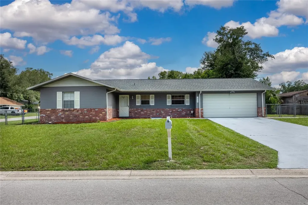 1868 NE 29th Street Ocala FL 34479