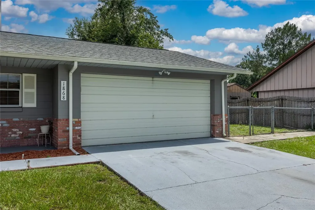 1868 NE 29th Street Ocala FL 34479