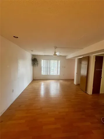 2929 W Oak Ridge Road Orlando FL 32809