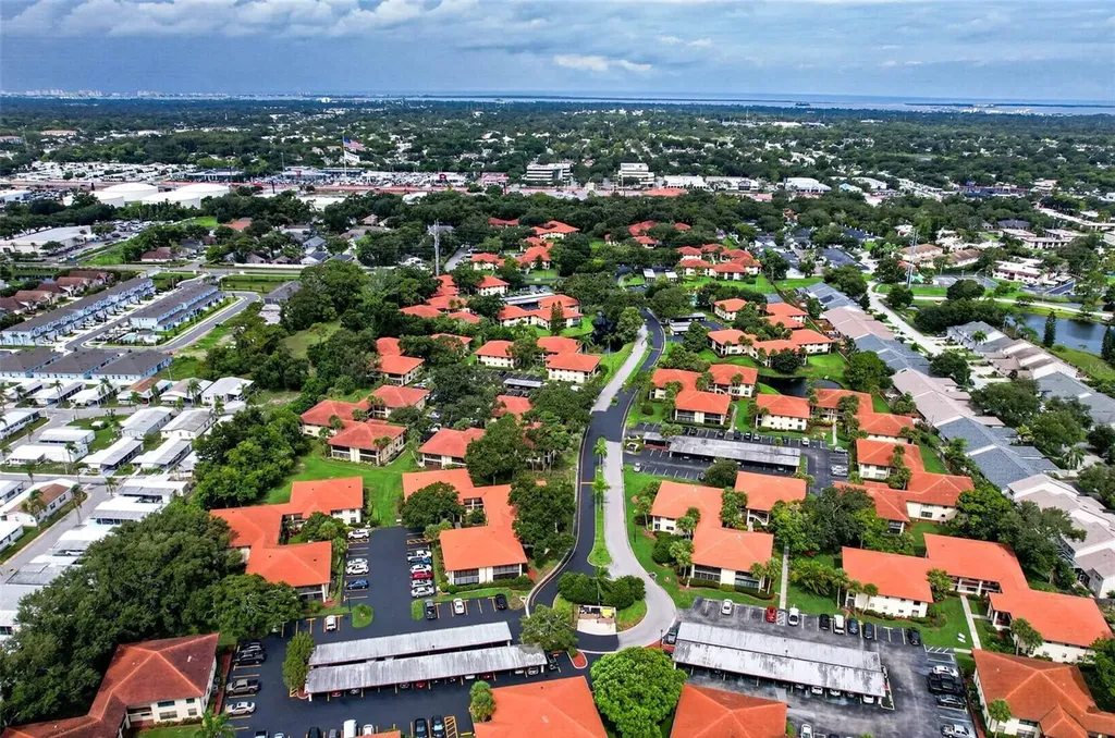 1709 Hammock Pine Boulevard Clearwater FL 33761
