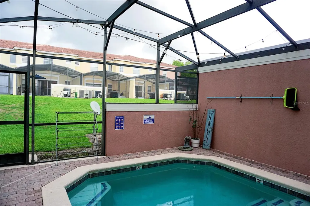 8529 Bay Lilly Loop Kissimmee FL 34747
