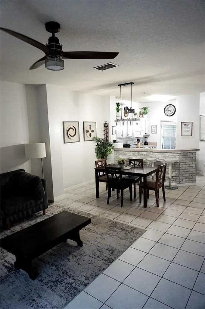 8529 Bay Lilly Loop Kissimmee FL 34747