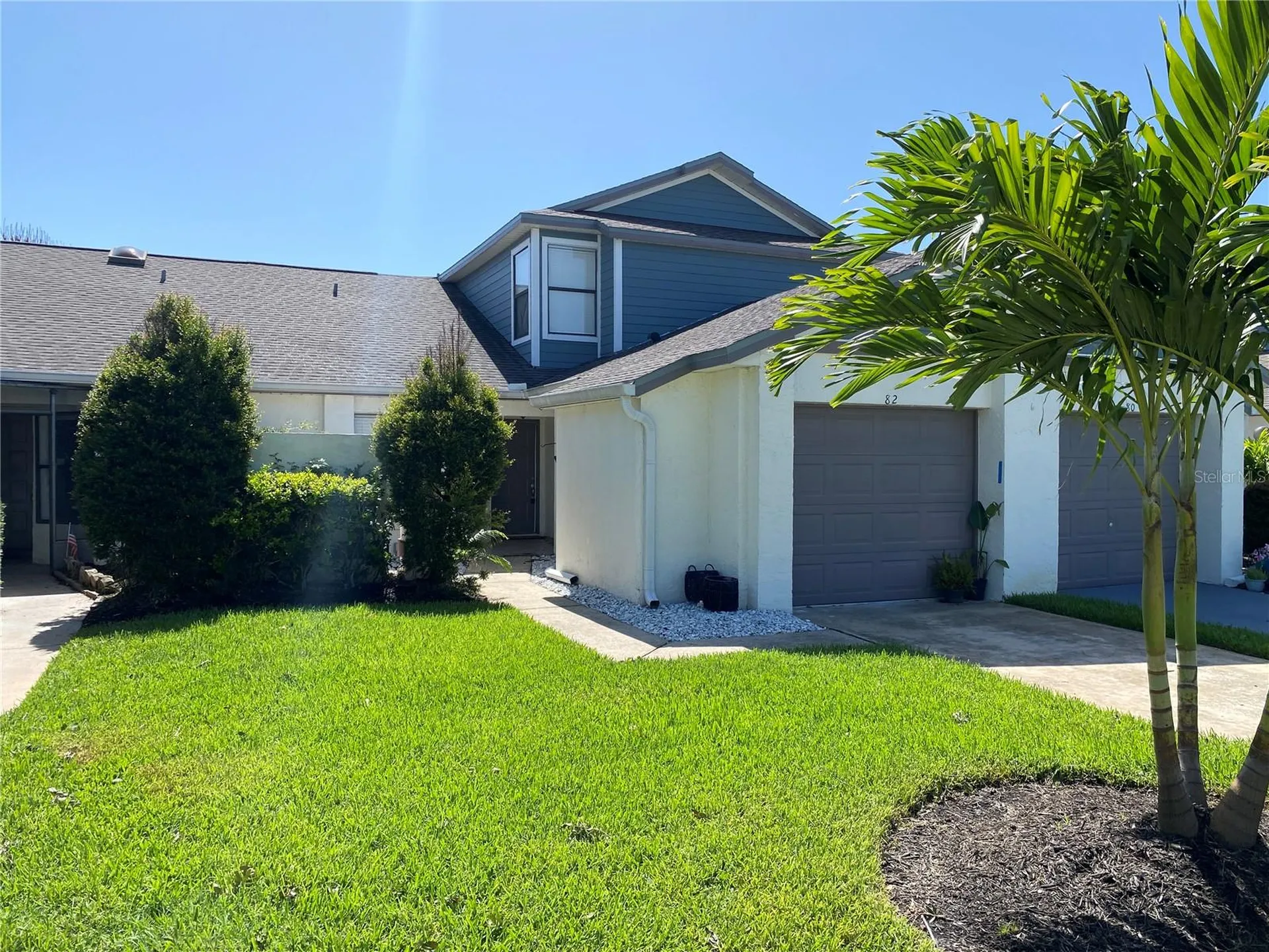 82 Lakepointe Circle Kissimmee FL 34743