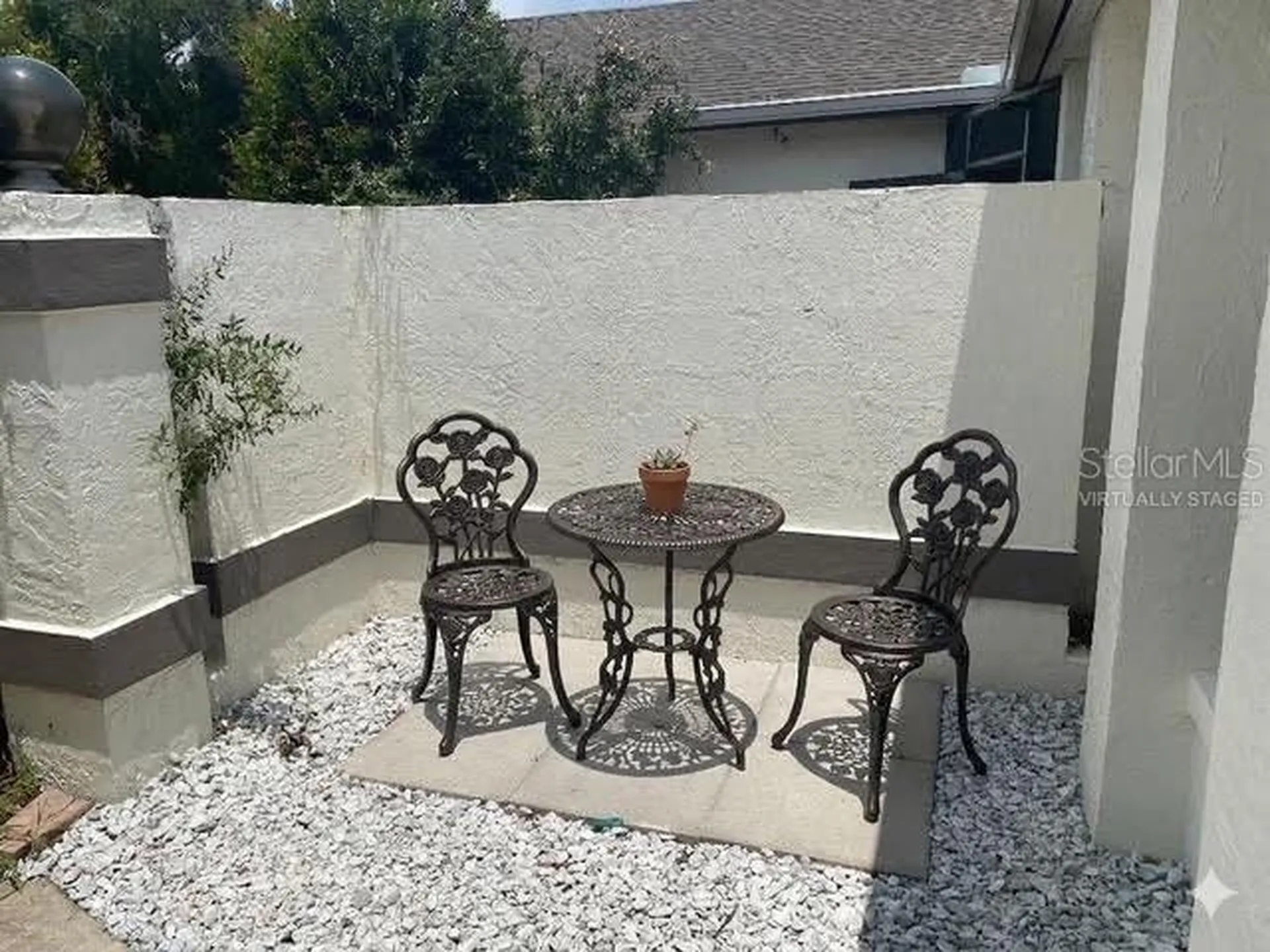 82 Lakepointe Circle Kissimmee FL 34743