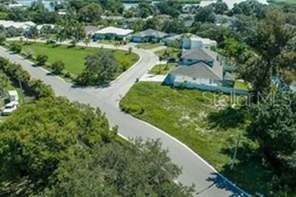2801 11th Avenue E Bradenton FL 34208