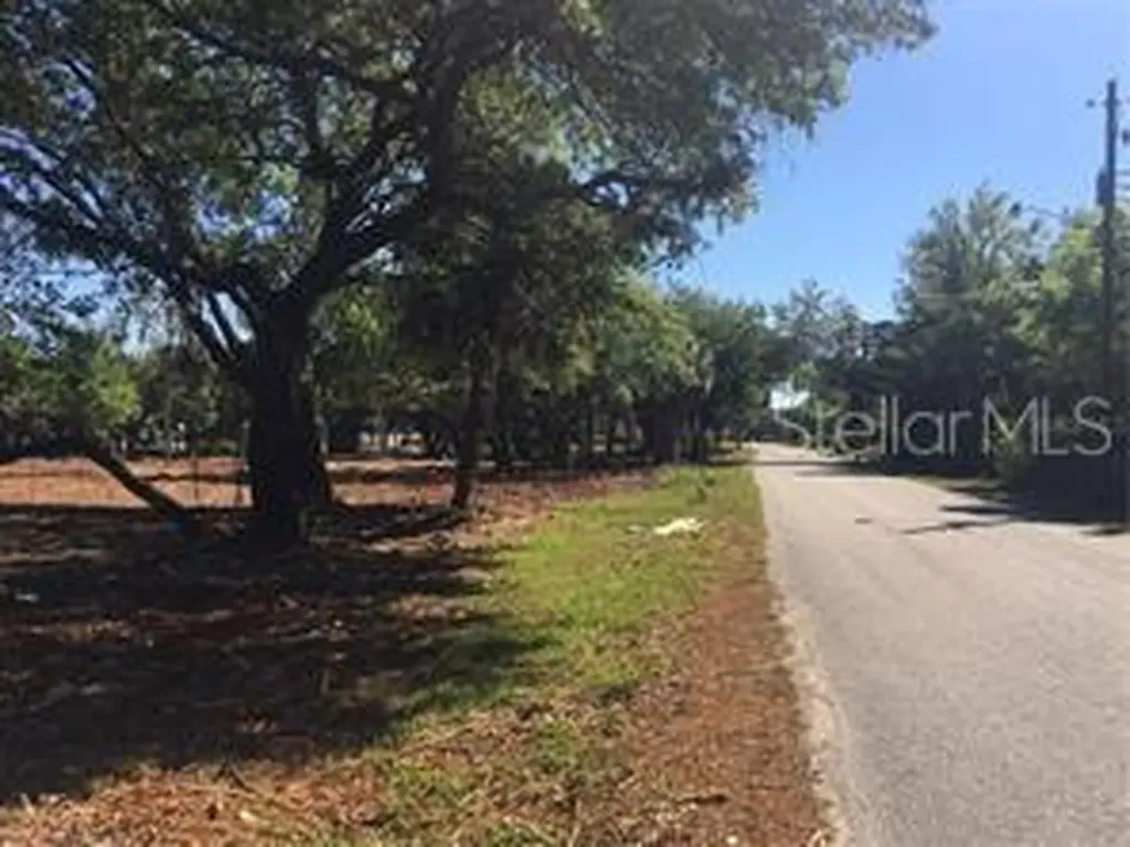 2801 11th Avenue E Bradenton FL 34208