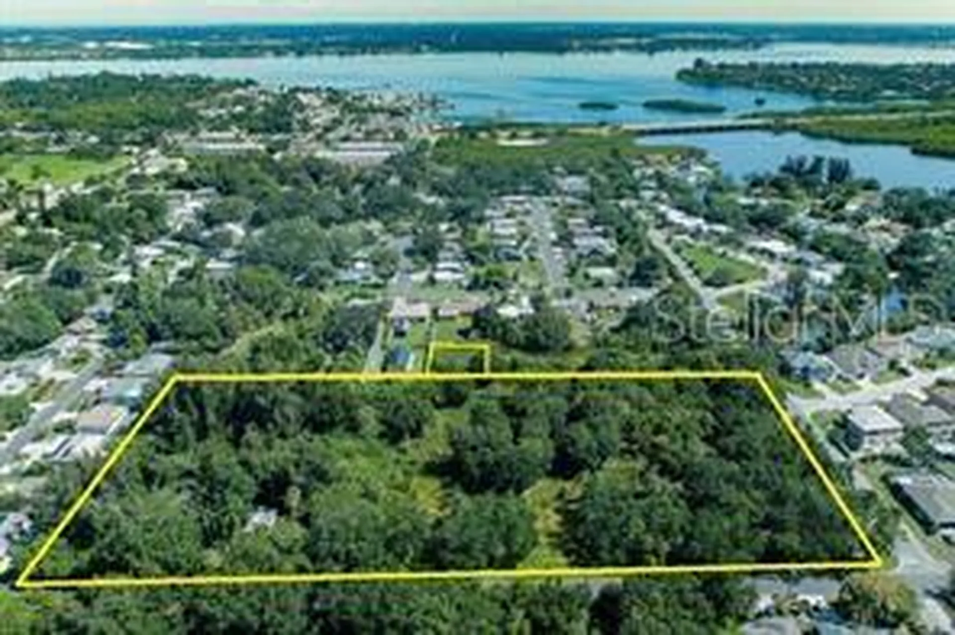 2801 11th Avenue E Bradenton FL 34208