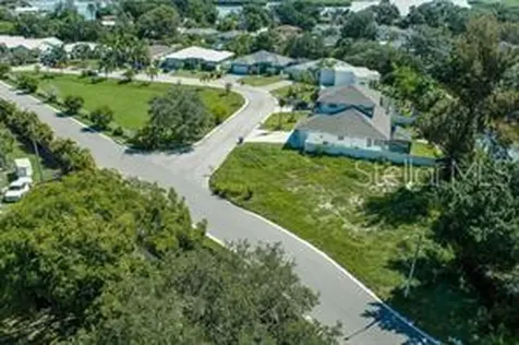 2801 11th Avenue E Bradenton FL 34208