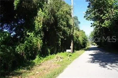 2801 11th Avenue E Bradenton FL 34208