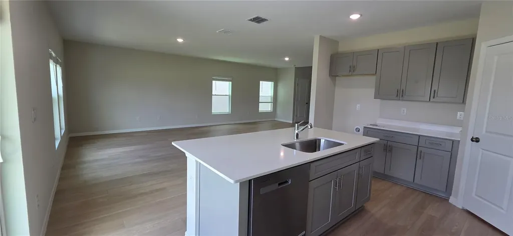 36645 Sagemoor Drive Zephyrhills FL 33541
