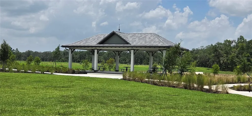 36645 Sagemoor Drive Zephyrhills FL 33541