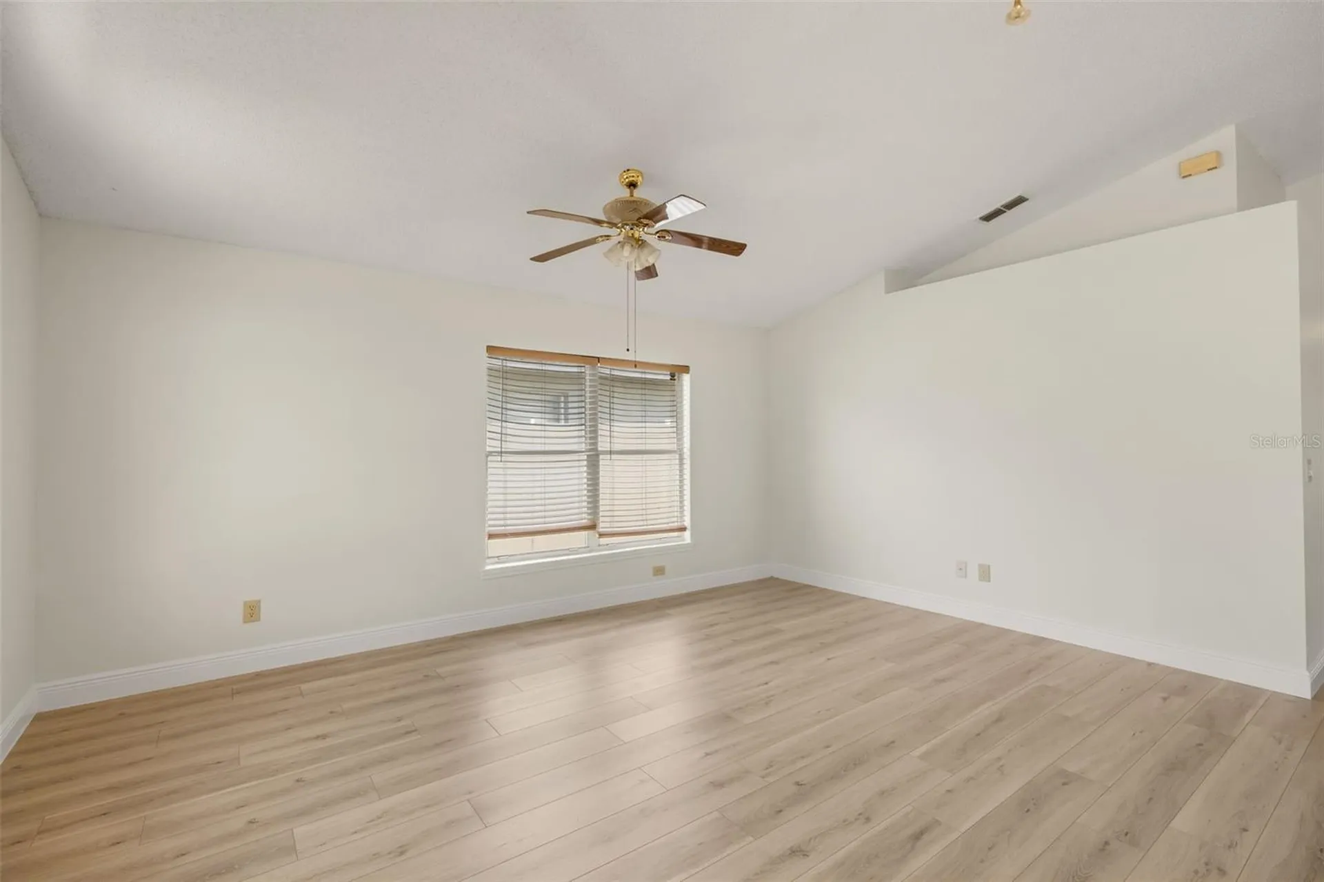 3018 Pineda Drive Orlando FL 32822