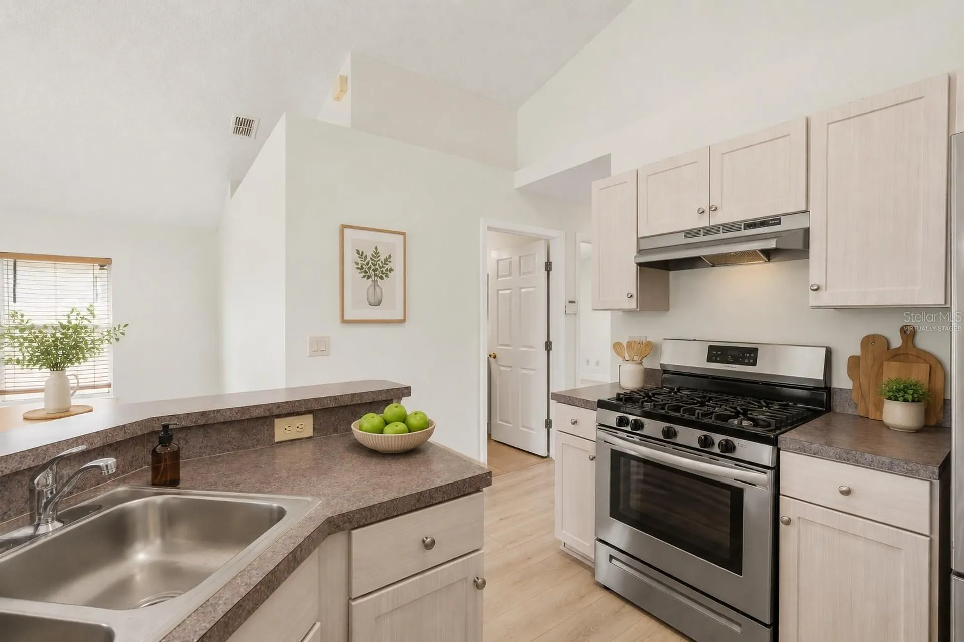 3018 Pineda Drive Orlando FL 32822