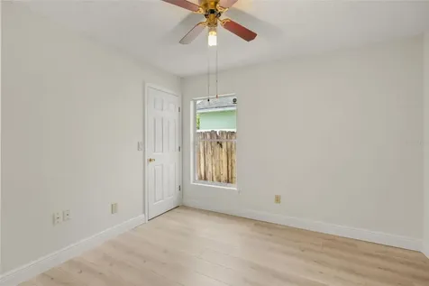 3018 Pineda Drive Orlando FL 32822