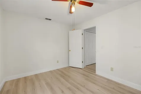 3018 Pineda Drive Orlando FL 32822