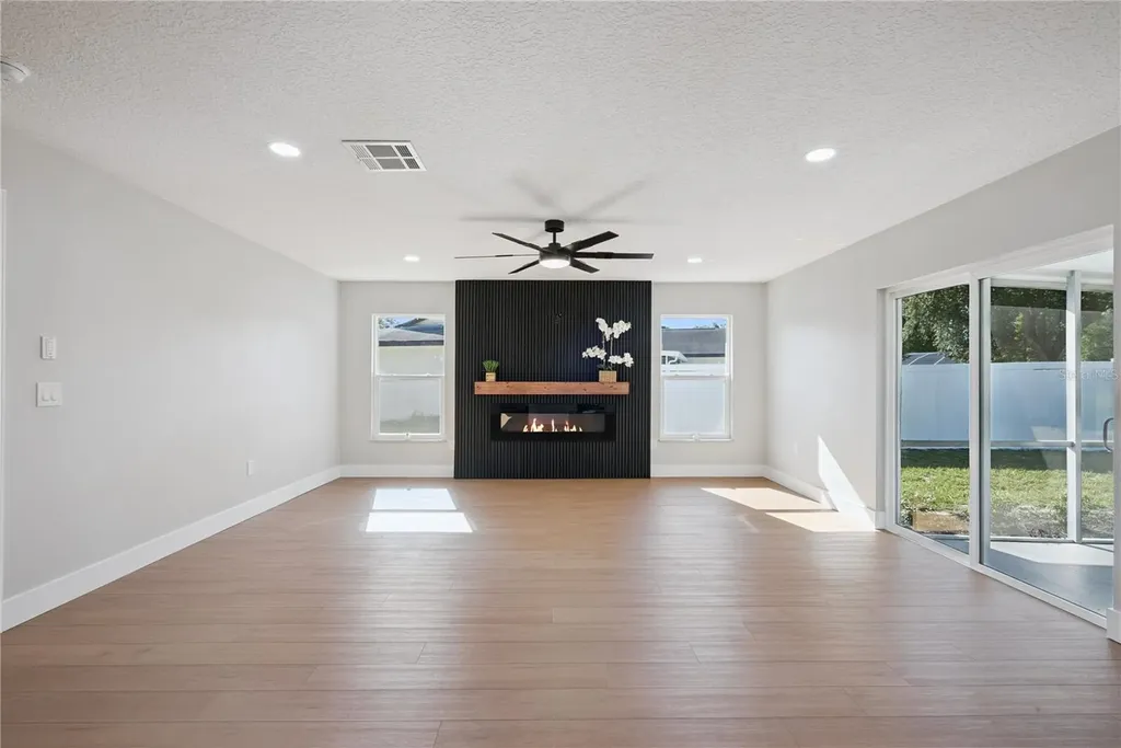 8258 Tansy Drive Orlando FL 32819