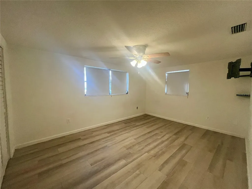 3716 Cedarwood Drive Holiday FL 34691