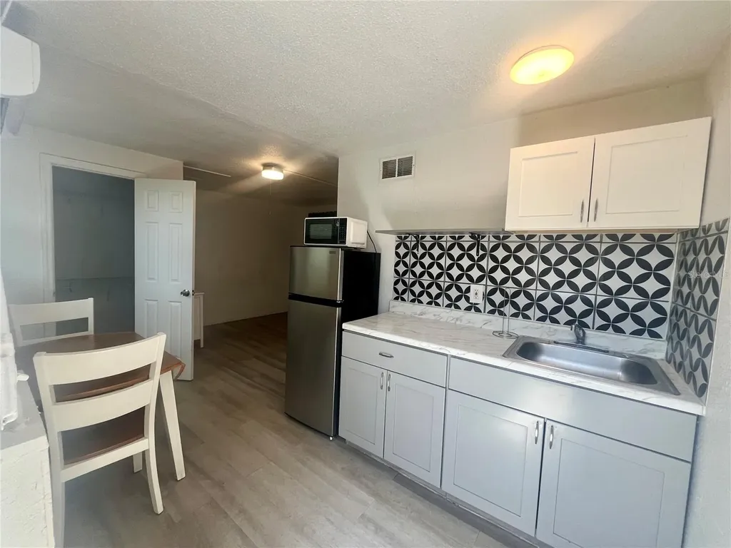3716 Cedarwood Drive Holiday FL 34691