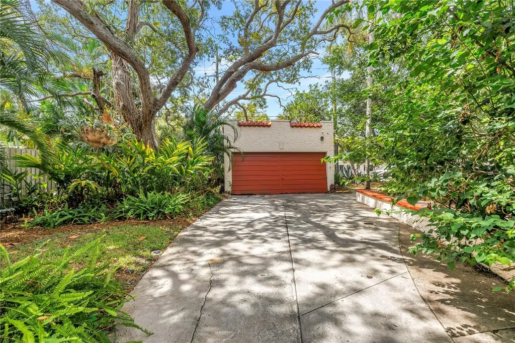 6120 5th Avenue S St Petersburg FL 33707
