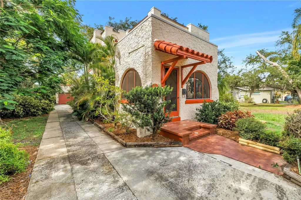6120 5th Avenue S St Petersburg FL 33707