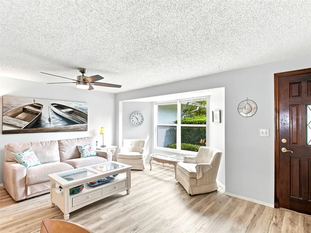 1071 Persimmon Drive Palm Harbor FL 34683