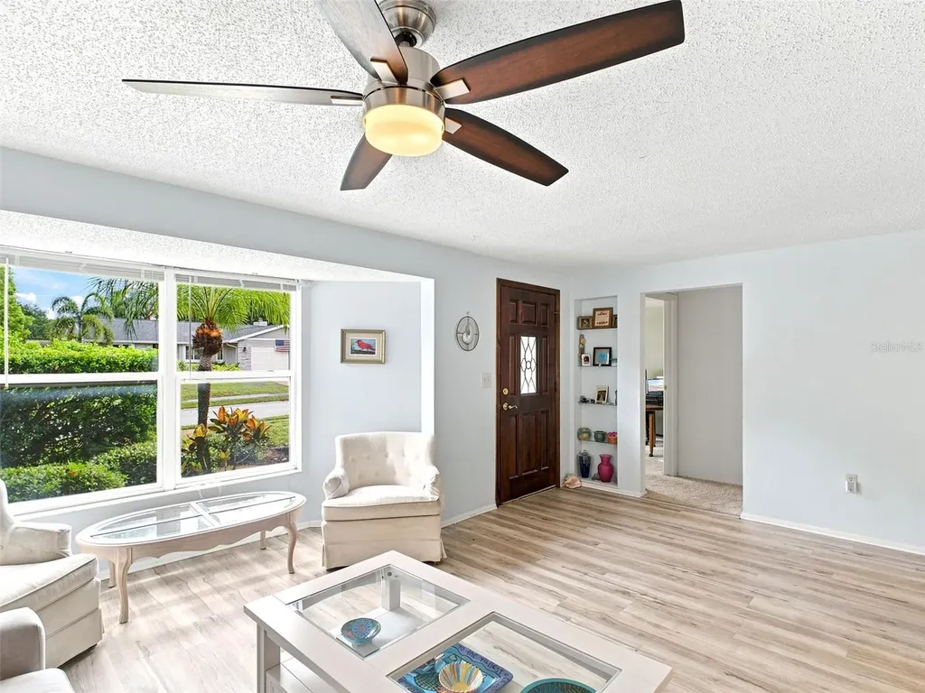 1071 Persimmon Drive Palm Harbor FL 34683