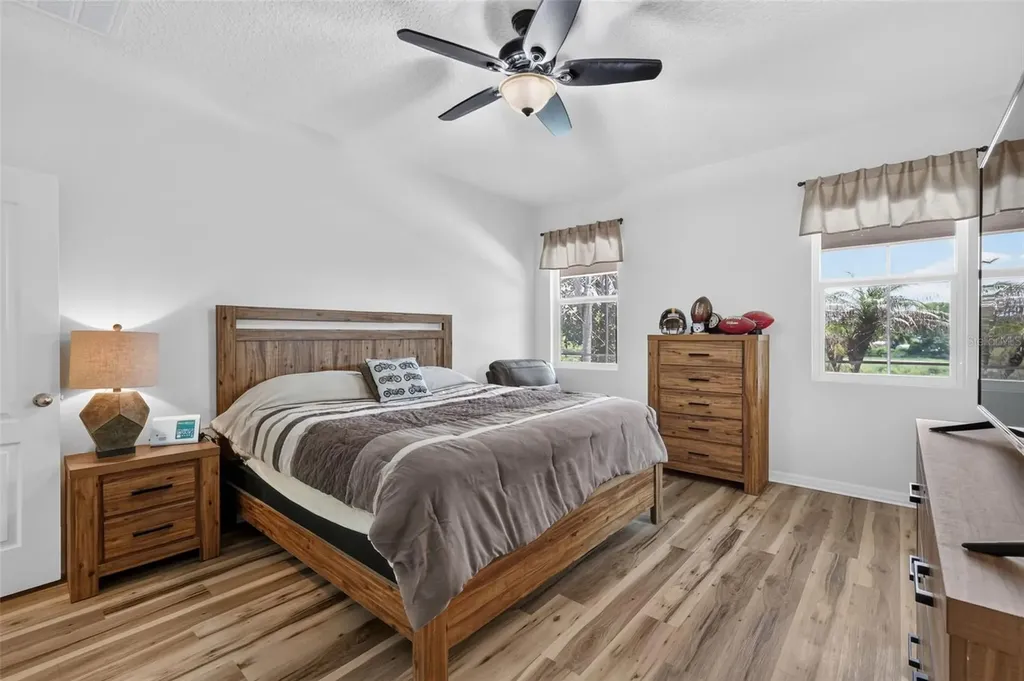 3115 Zander Drive Grand Island FL 32735