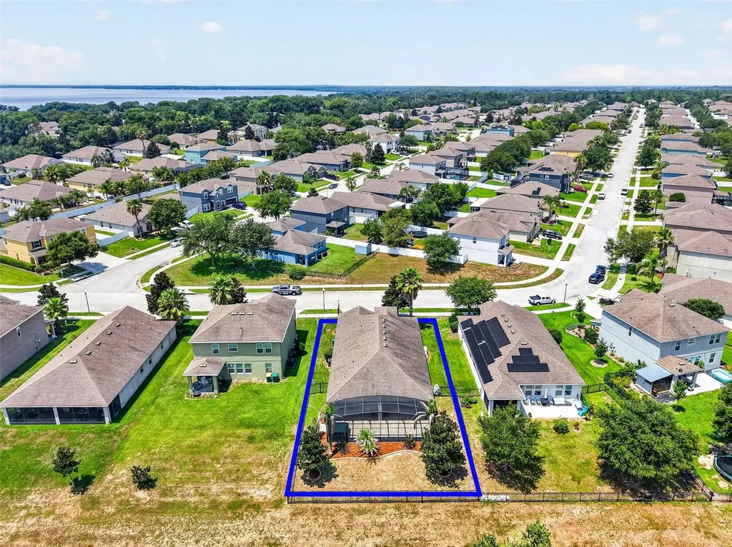 3115 Zander Drive Grand Island FL 32735