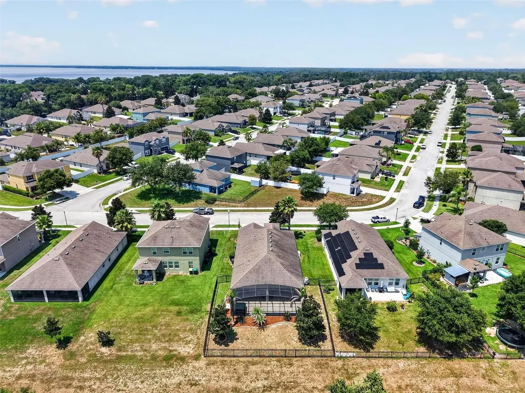 3115 Zander Drive Grand Island FL 32735