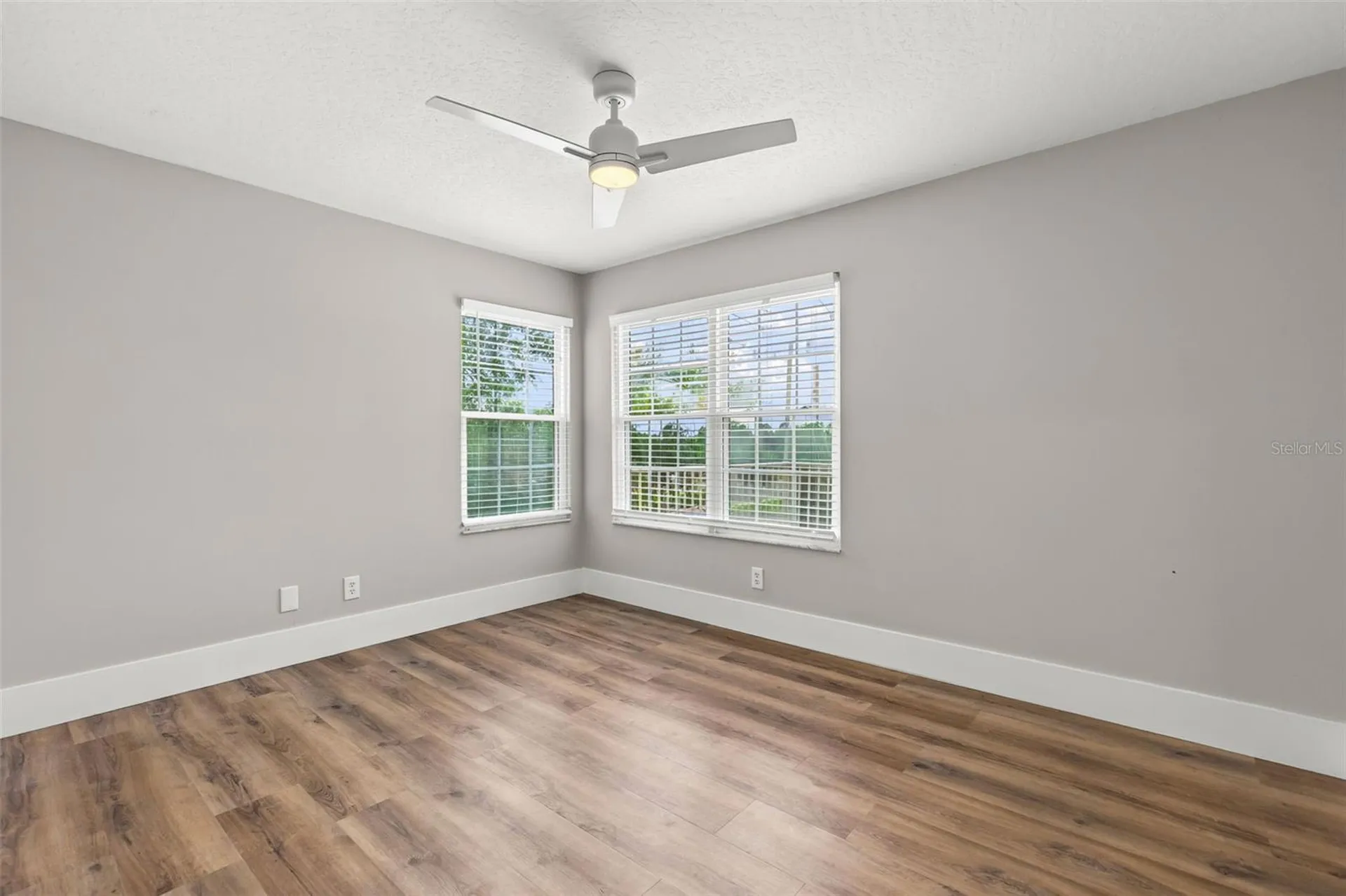 11462 Commercial Street Orlando FL 32836