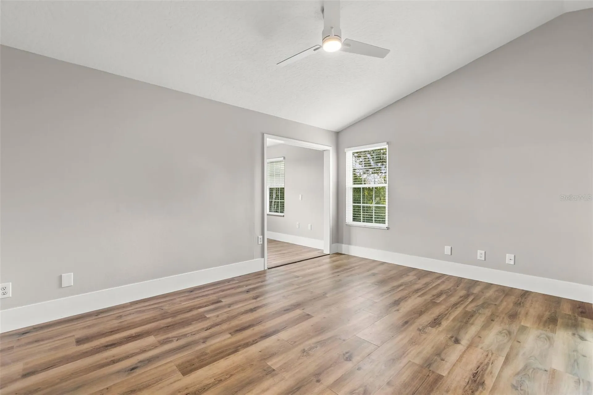 11462 Commercial Street Orlando FL 32836
