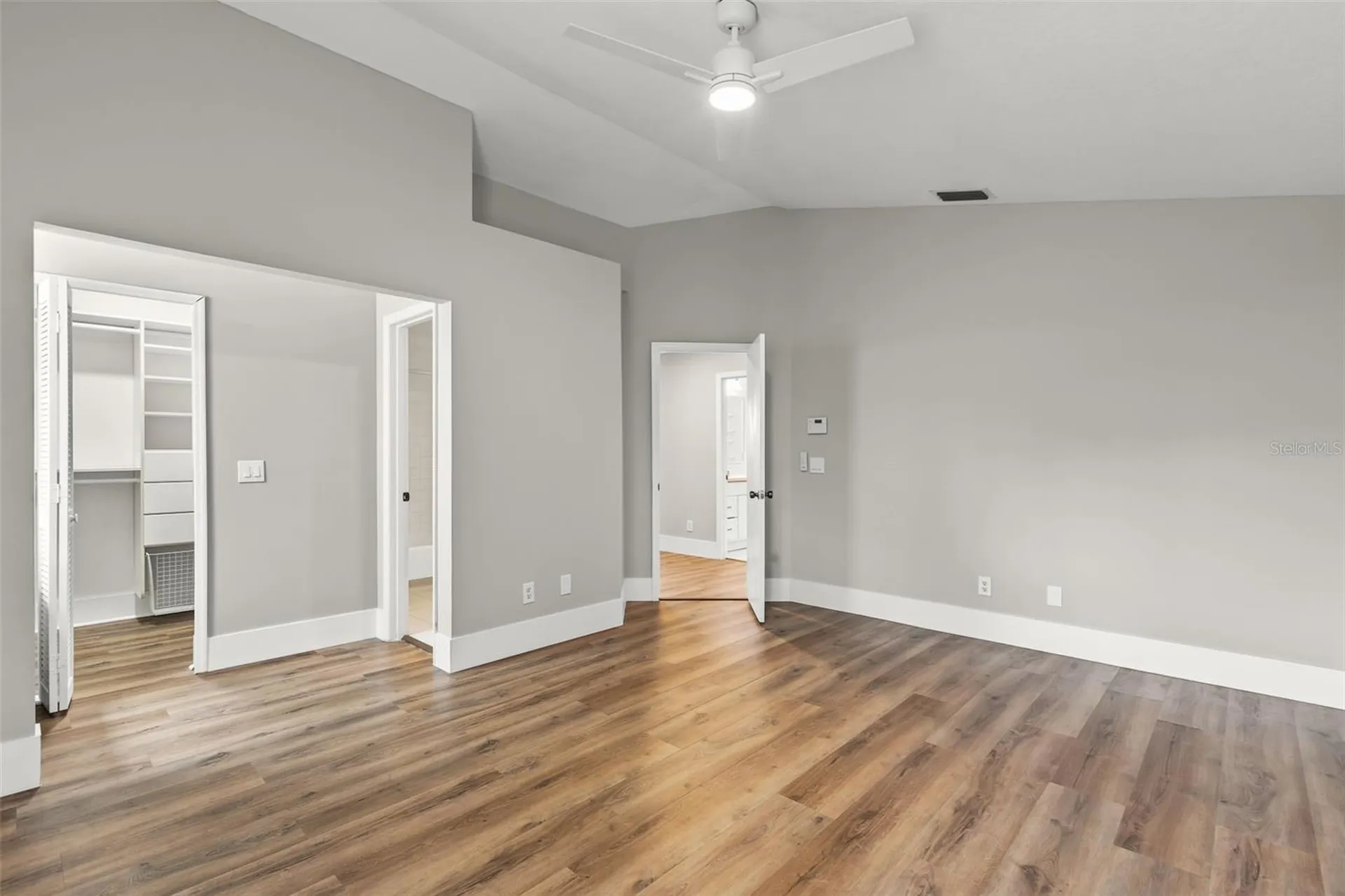 11462 Commercial Street Orlando FL 32836