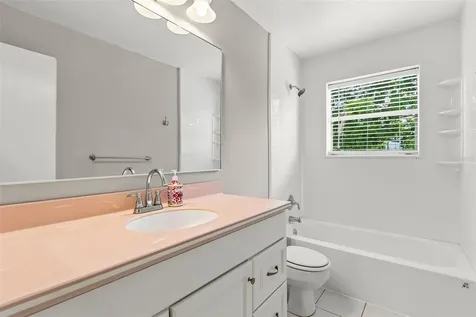 11462 Commercial Street Orlando FL 32836