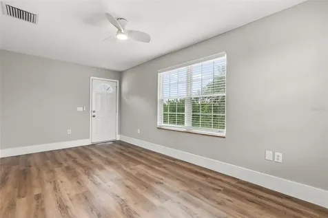11462 Commercial Street Orlando FL 32836