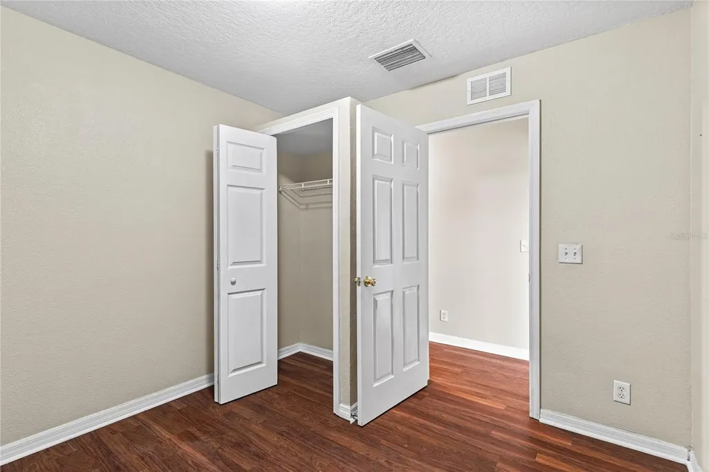 216 Dragons Fire Place Valrico FL 33594