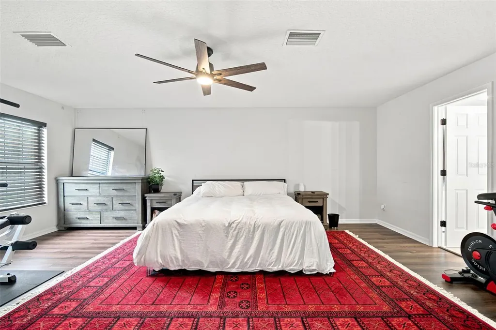 428 Chimney Rock Drive Ruskin FL 33570