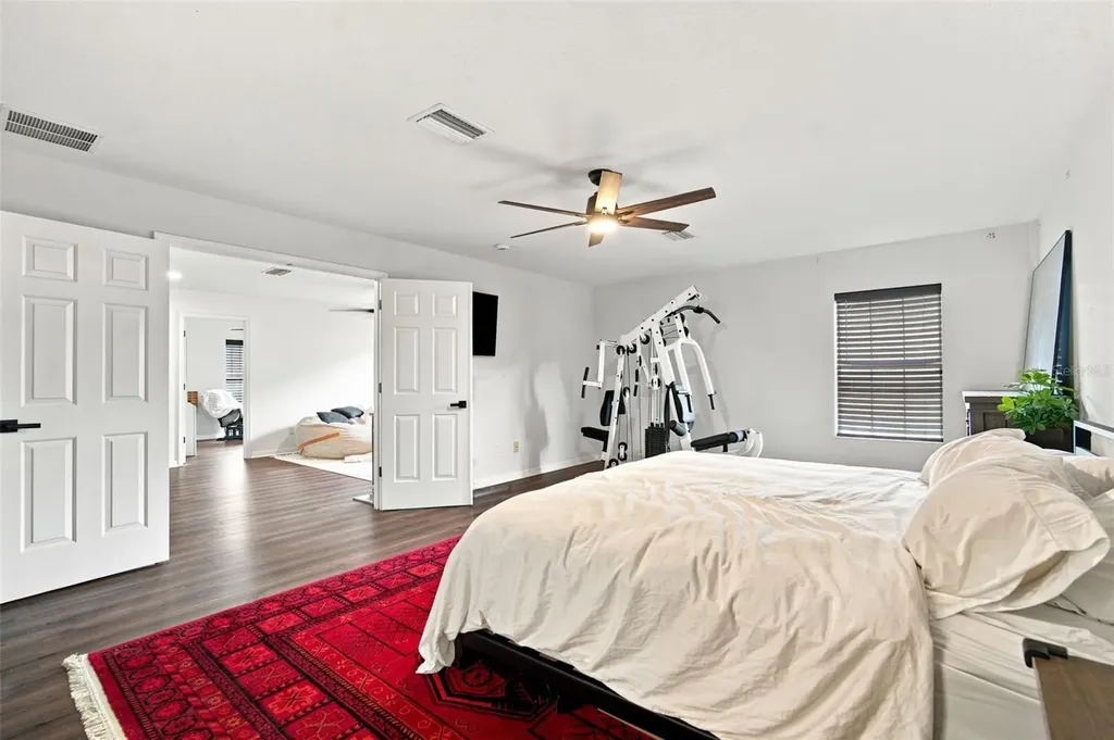 428 Chimney Rock Drive Ruskin FL 33570