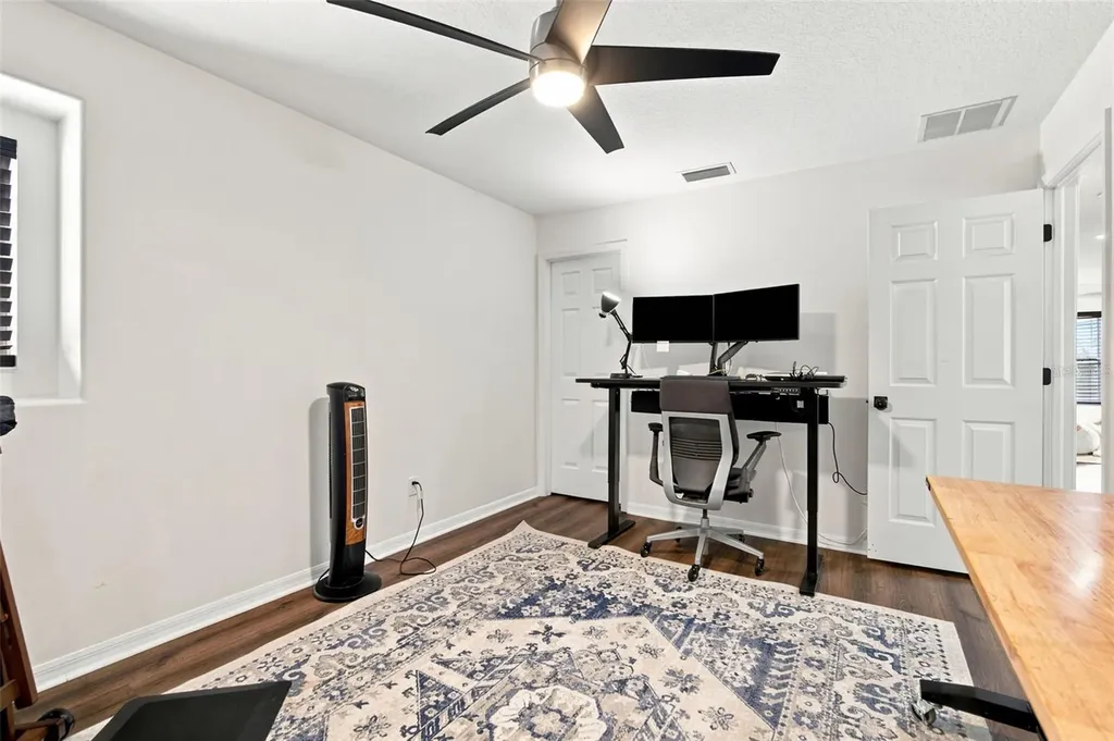 428 Chimney Rock Drive Ruskin FL 33570